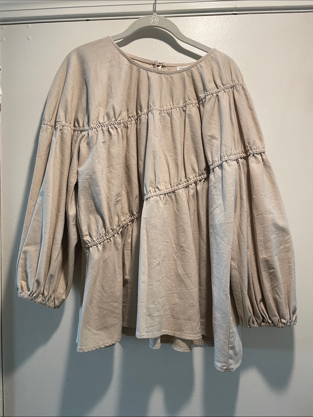 SABO Australia Oatmeal Ruched Angled Gathered Blouse Top Medium M USA